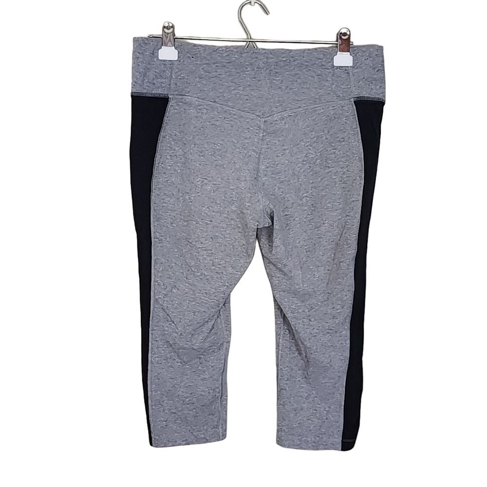 Nike Dri-Fit Capri Leggings Size X-Large - Picture 6 of 9